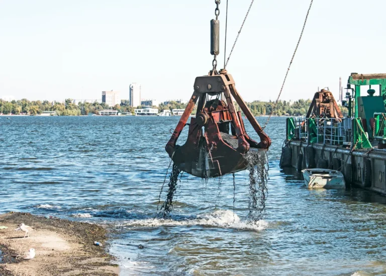 Reservoir Dredging Techniques, Equipment, and Best Practices